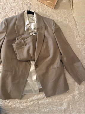 Banana Republic Women’s Full Suit - Blazer, Blouse and Trousers